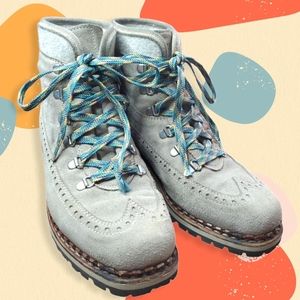 Tabitha Simmons | Gray Bexley Suede Hiking Boots / Booties Luxury Cute Size 39